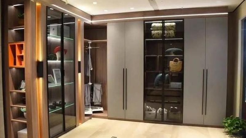 小户型衣帽间L型布局，空间利用的智慧之选